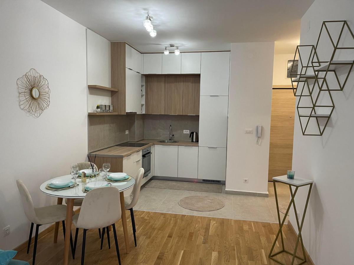 Apartman Iva Tivat Exterior photo