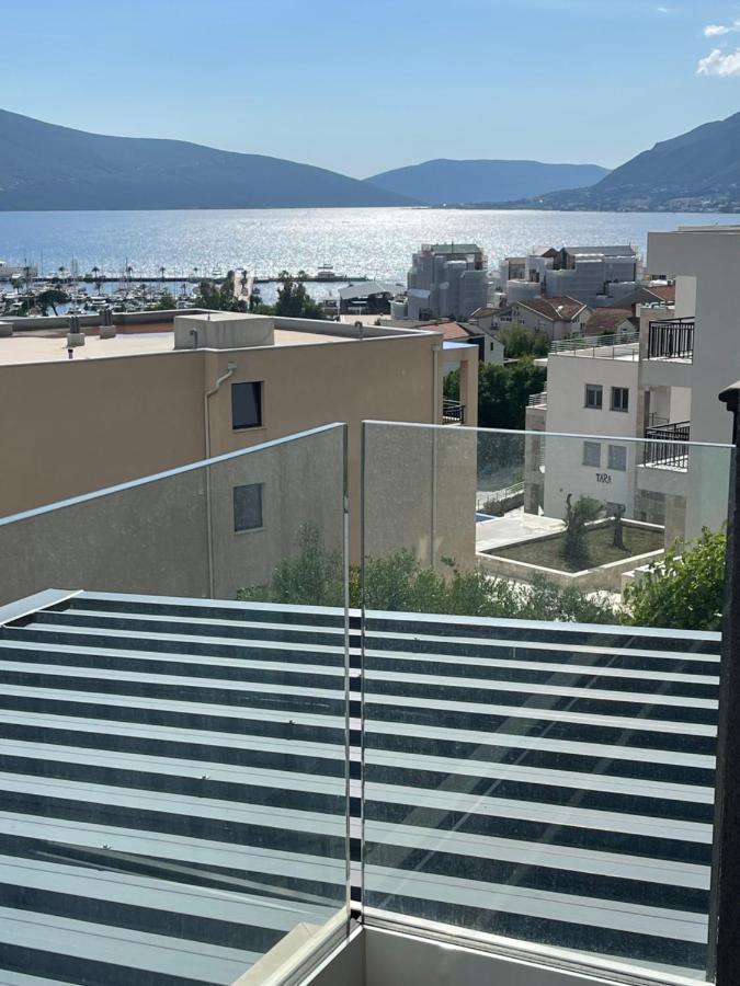Apartman Iva Tivat Exterior photo
